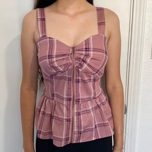 Pink top, casual, fits nice, I use it one time.